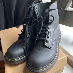Dr. Marten’s Pascal BLACK